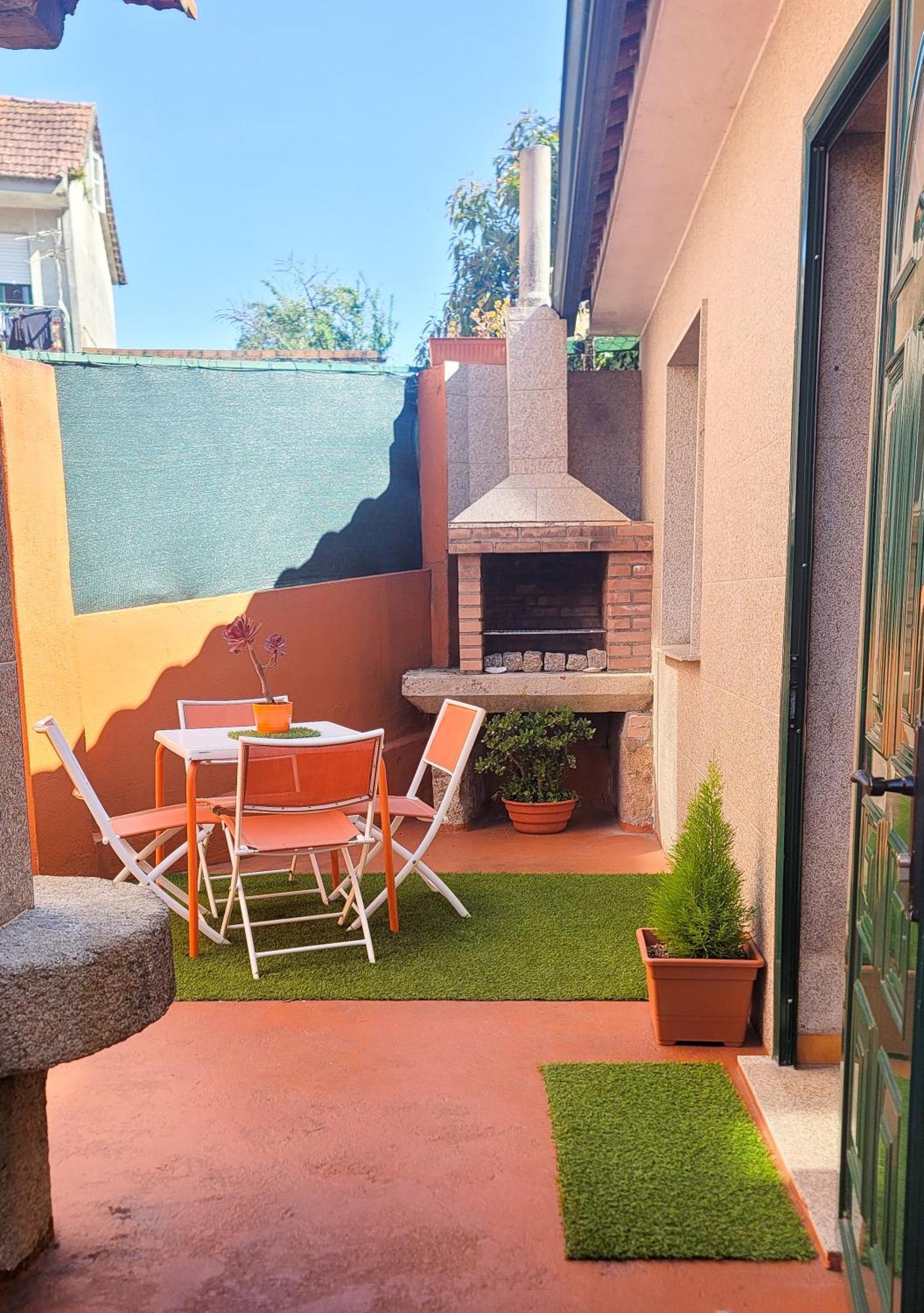 Casa Africa Y Ramona Apartment Redondela Exterior photo