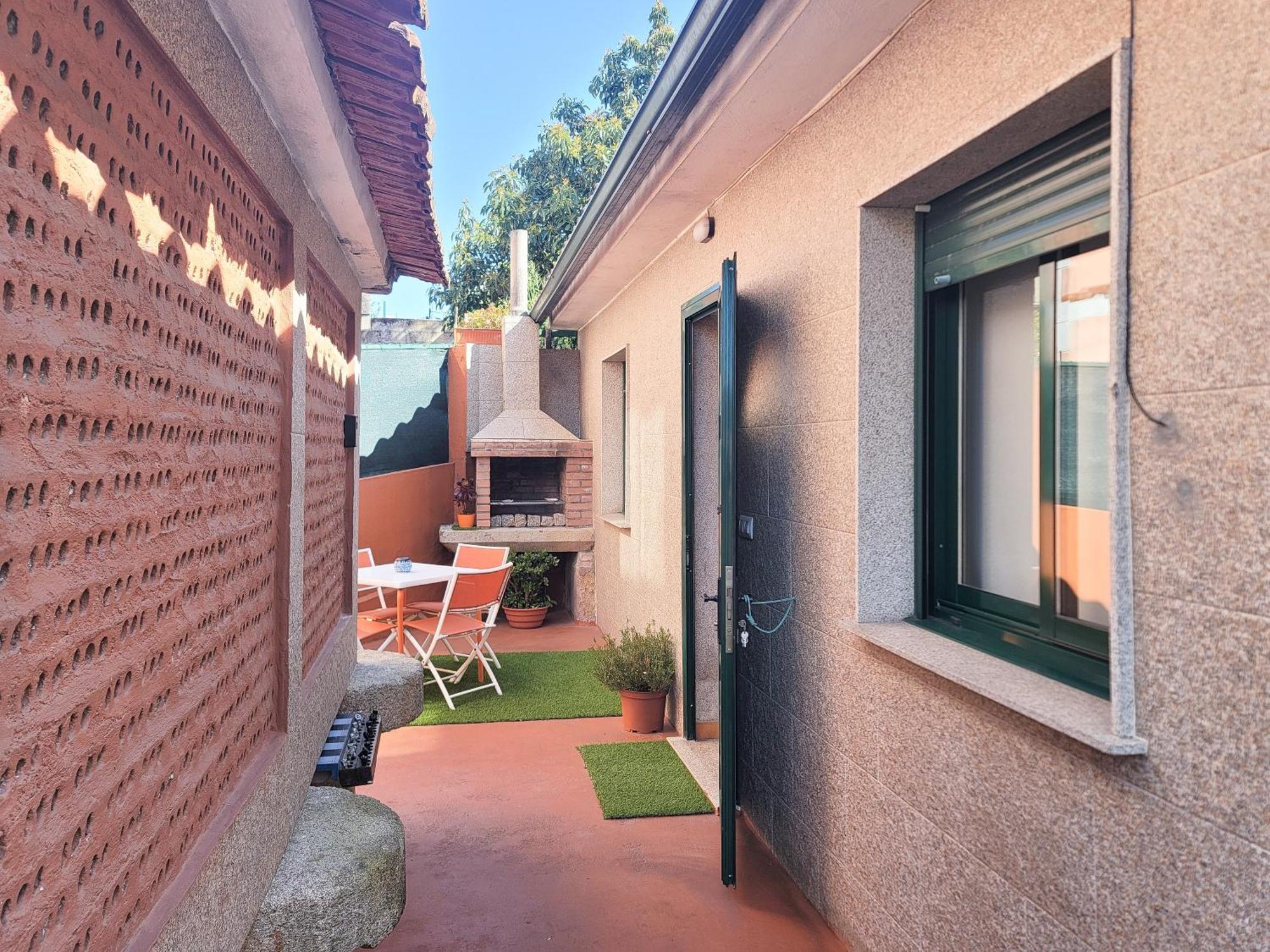 Casa Africa Y Ramona Apartment Redondela Exterior photo